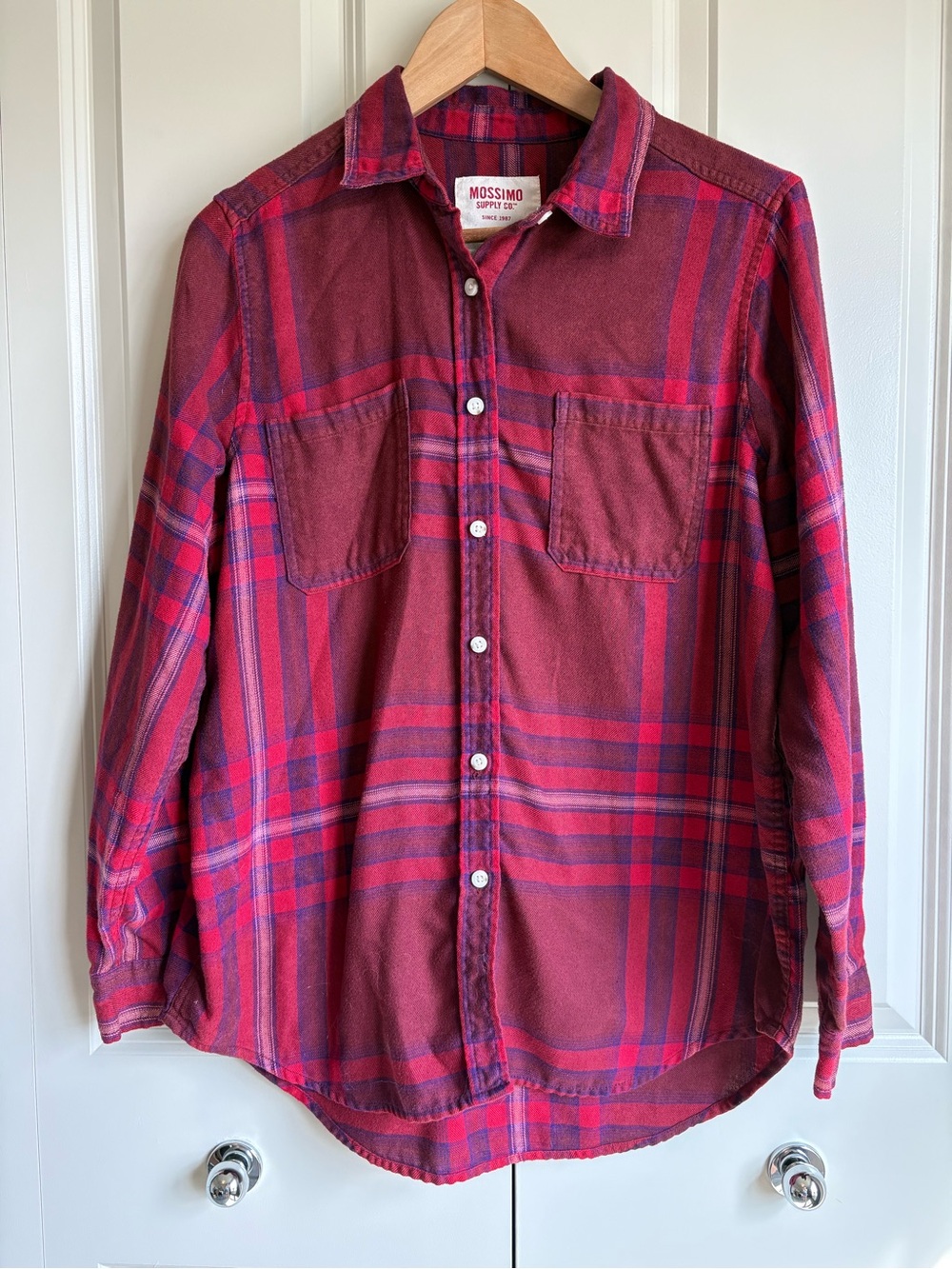 Mossimo Brick Red Button Front Plaid Flannel Shirt Boyfriend Fit size Medium